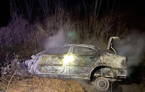 На Дніпропетровщині легковик спалахнув після зіткнення з вантажівкою, водій загинув 