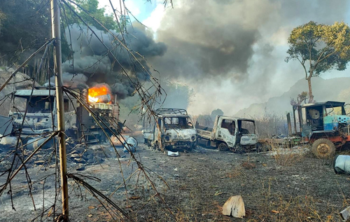В Мьянме военные убили и сожгли 35 человек: среди них были женщины и дети
