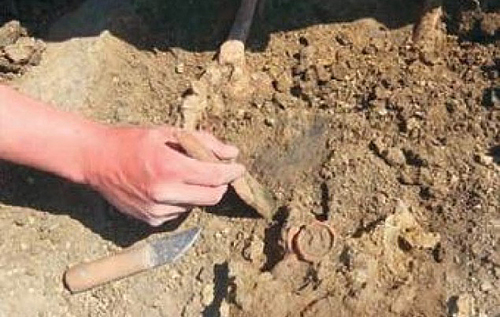 Археологи обнаружили в Китае сотни древних гробниц