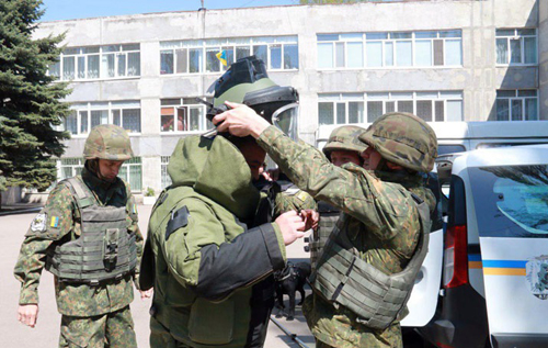 Масове "закладання бомб" в Україні: експерти назвали три типи "мінерів"