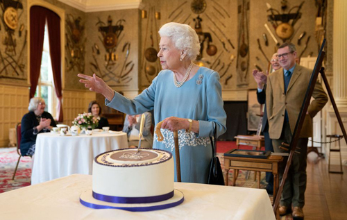 70 лет назад Елизавета II взошла на престол: королева уже начала празднование юбилея. ВИДЕО