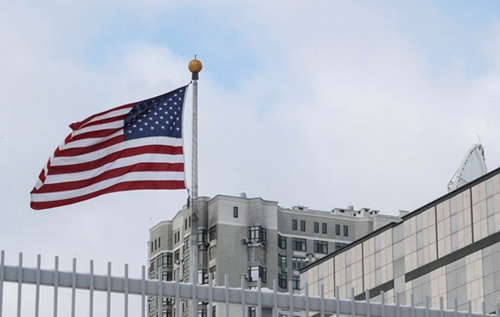 Посольство США терміново евакуюється з Києва до Львова