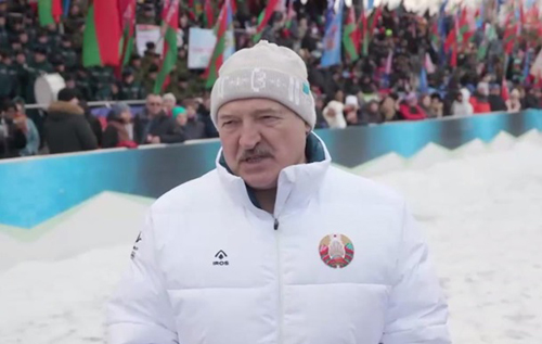 Лукашенко прокомментировал "безумные" санкции: "Будут извиняться и просить, чтобы мы с ними сотрудничали". ВИДЕО