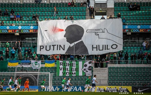 На матчі київського "Динамо" наочно показали, що потрібно зробити з Путіним. ВІДЕО
