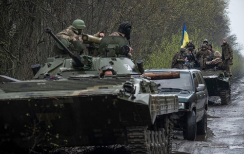 У контрнаступ ЗСУ йти поки що рано, головне завдання – відстояти Донбас, – Жданов