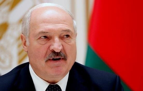 Лукашенко побажав українцям "мирного неба", В ОП його привітання назвали "клоунадою"