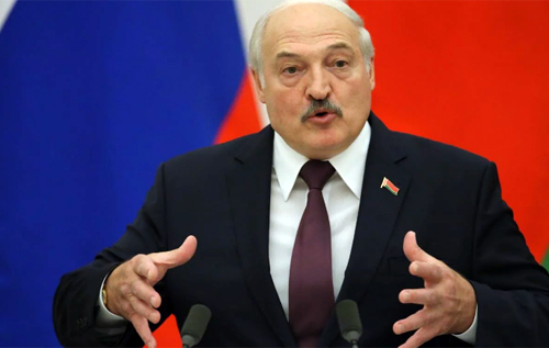 "Нас провоцируют": Лукашенко заявил о "ракетных ударах ВСУ" по Беларуси и что не хочет войны с Украиной