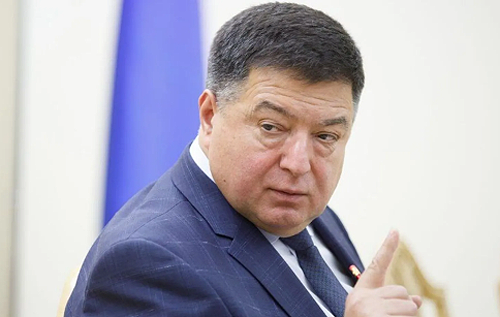 Зеленський ще на місяць відсторонив від посади голову Конституційного суду