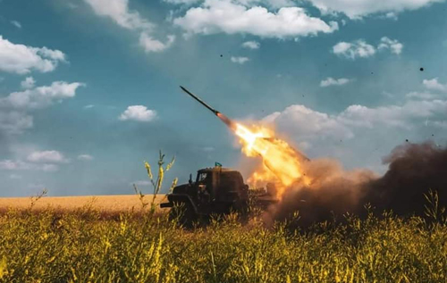 ЗСУ знешкодили ДРГ і відбили штурми на Донбассі, РФ б'є по мирному населенню, – Генштаб