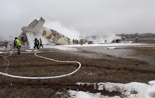 В Казахстане упал самолет с пассажирами: есть погибшие. ВИДЕО