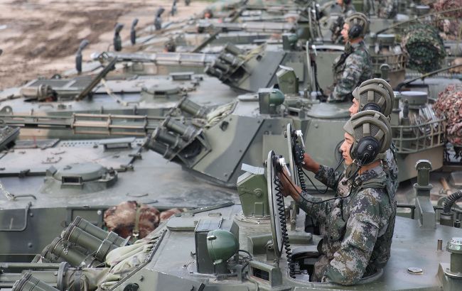 Китай спільно з Росією та Іраном проведуть військові навчання в Оманській затоці