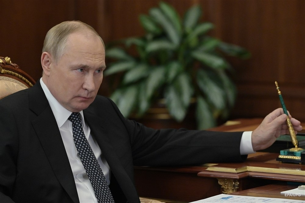 Путін зробив цинічну заяву про переговори з Україною та запросив Байдена на чаювання з млинцями