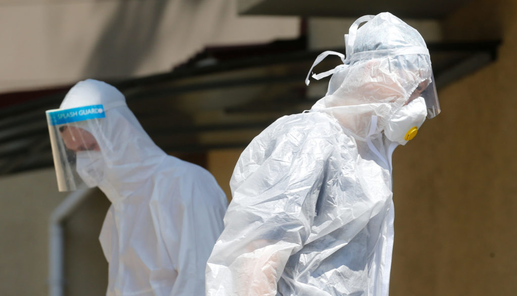 Черговий антирекорд: в Україні зафіксовано 1967 нових випадків коронавірусної хвороби COVID-19