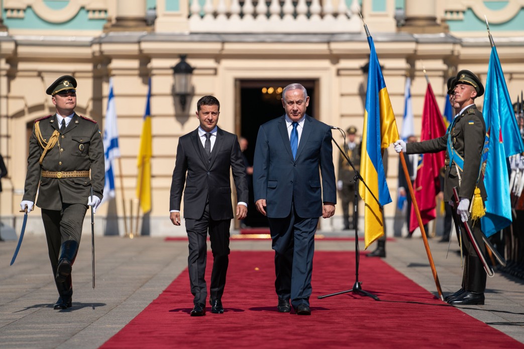 Зеленський і прем'єр Ізраїлю проводять переговори в Києві.  
