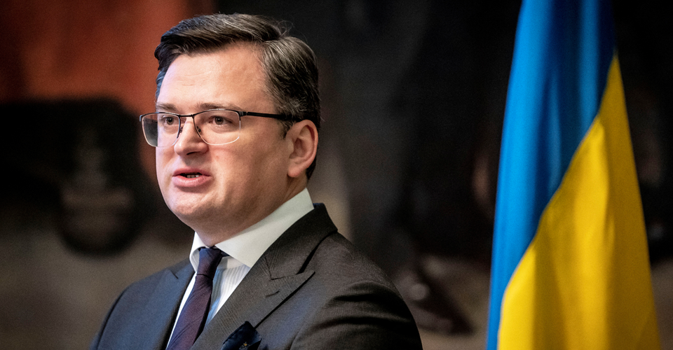 Ще два посольства України отримали погрози – Кулеба