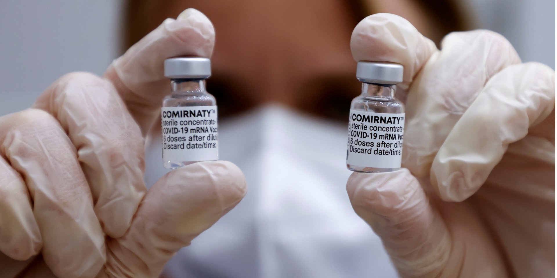 У МОЗ пояснили, з чого складається вакцина Pfizer проти COVID-19