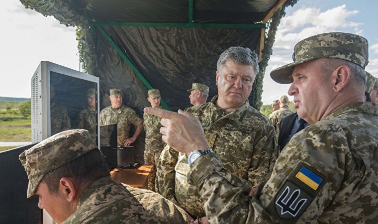 Ексначальник Генштабу заявив, що у штурмі Іловайська не було потреби: "Був би звільнений Луганськ"