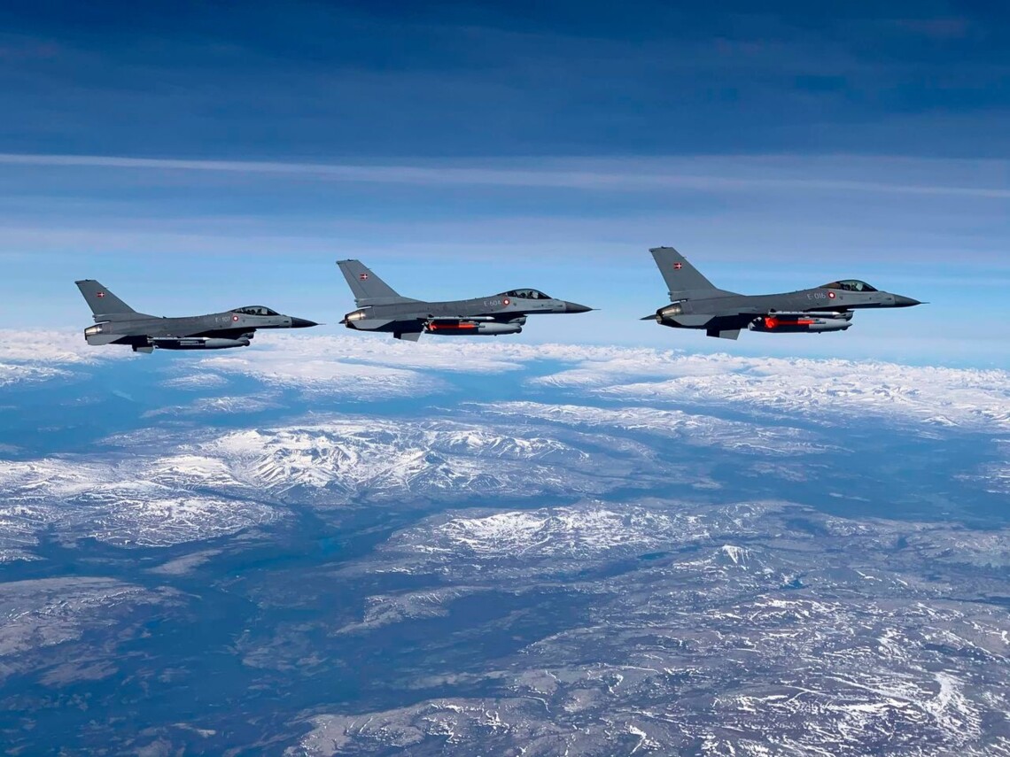 У Нідерландах дозволили експорт в Україну 24-х винищувачів F-16, перший надійде "незабаром"