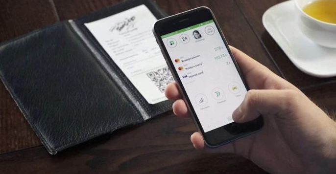Другий збій за три дні: у ПриватБанку знову не працює безготівкова оплата