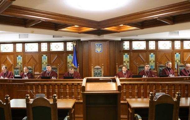 Конституційний Суд спростував інформацію про скасування "мовного" закону
