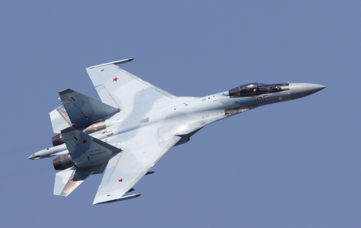 Український винищувач збив російський Су-35 у Херсонській області