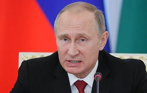 Путин утверждает, что ухудшение отношений Москвы и Киева "в принципе не связано" с аннексией Крыма