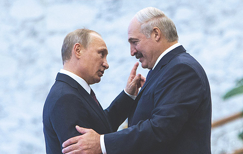 Андрей Пионтковский: Лукашенко уже окончательно подчинил себя Путину. Но белорусский народ на аннексию не пойдет