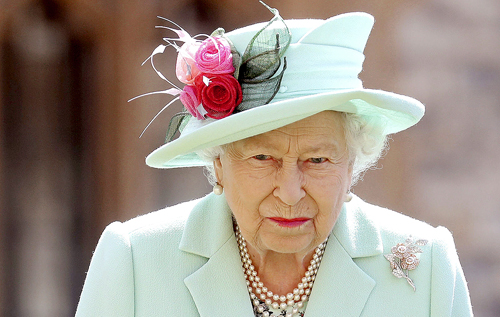 Британская королевская семья готовится "затянуть пояса"