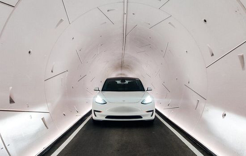 Илон Маск запустил тоннели под Лас-Вегасом, где "Теслы" разгоняются до 185 км/ч. ВИДЕО Илон Маск запустил тоннели под Лас-Вегасом, где "Теслы" разгоняются до 185 км/ч. ВИДЕО