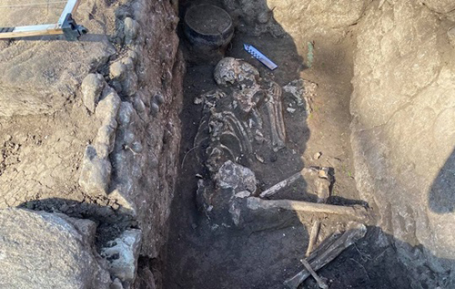 Під Маріуполем знайшли поховання зрубної культури