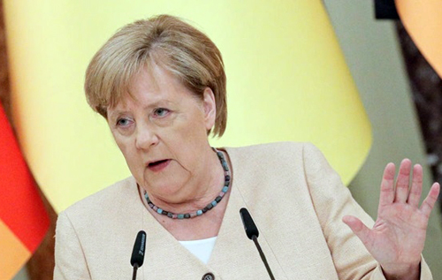 Меркель пояснила свою відсутність на "Кримській платформі"