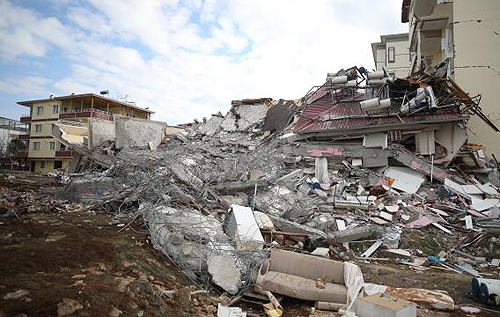 Потужність землетрусу в Туреччині дорівнювала вибуху 500 атомних бомб, – влада. ВІДЕО