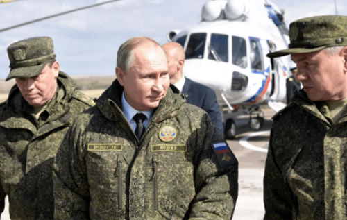 "Виметуть із Кремля": Путіна можуть усунути від влади після успішного контрнаступу ЗСУ, – британський генерал