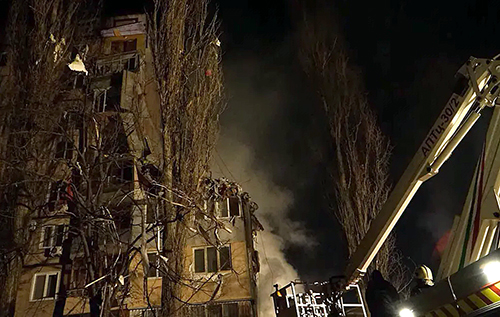 В Одесі внаслідок влучання "Шахеда" зруйновано 9-поверхівку: постраждали семеро людей, є загиблі