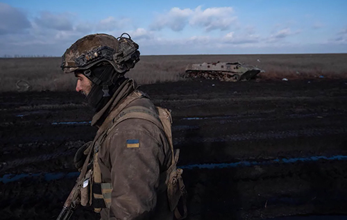 "Ми застрягли": експосол дав невтішний прогноз щодо війни в Україні