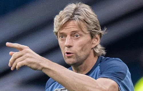 Екскапітану збірної України з футболу Тимощуку оголосили підозру за донати на армію РФ