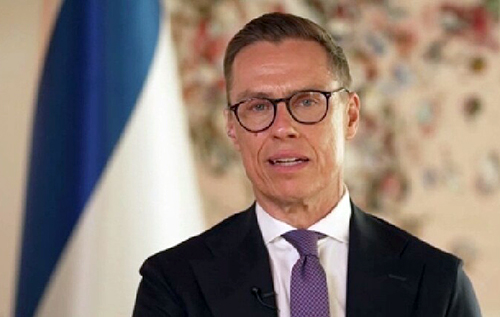 Президент Фінляндії: Європі доведеться відновити діалог із РФ через позицію США