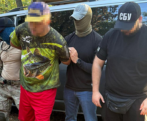 У Чернівцях затримали "блогера", який поширював інформацію про підрозділи ЗСУ