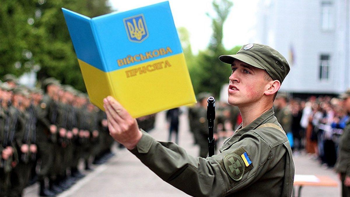 В Україна повернули призов до армії з 18 років 