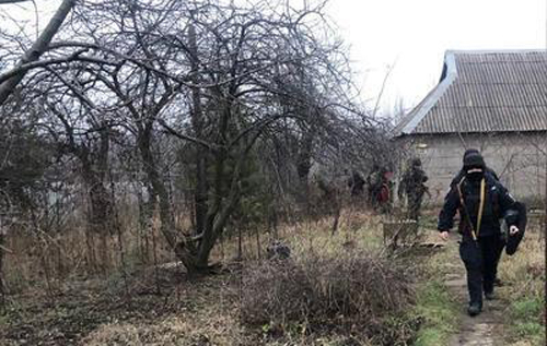 В Кривом Роге мужчина устроил резню на кладбище, двое погибших