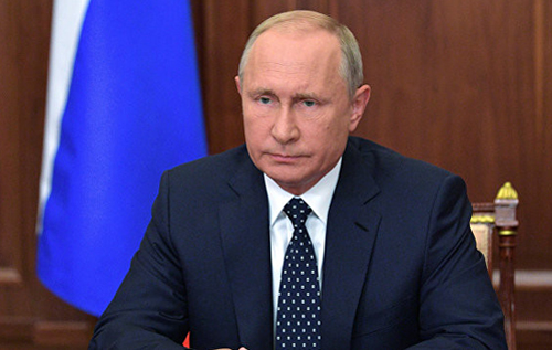 "Путін застряг у замкнутому світі": ексглава МІ-6 розповів про "інформаційну бульбашку" у Кремлі