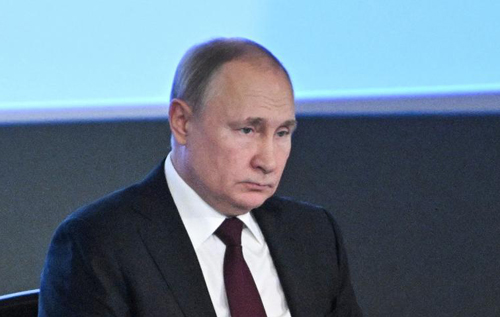 Российский поэт сделал неожиданный прогноз о смерти Путина