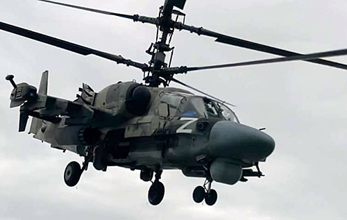 У Криму окупанти розміщують військові вертольоти поруч із житловими будинками