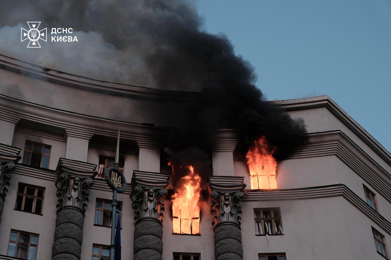 У будівлю Кабміну влетів не "Шахед", а крилата ракета, яка не вибухнула, – Defense Express