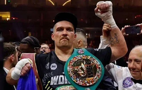 "Це тимчасово": Усик пообіцяв знову стати абсолютним чемпіоном світу "Це тимчасово": Усик пообіцяв знову стати абсолютним чемпіоном світу