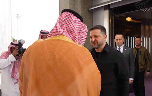 Президент України прибув до Саудівської Аравії. ВІДЕО