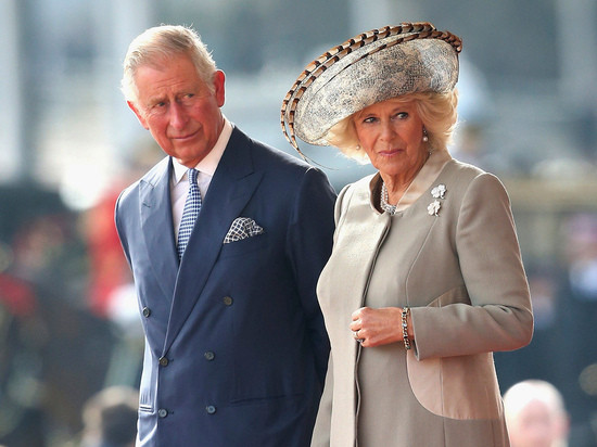 Королева Камілла розповіла про самопочуття короля Чарльза, який лікується від раку