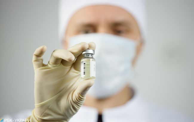 В Україні офіційно заборонили російську COVID-вакцину