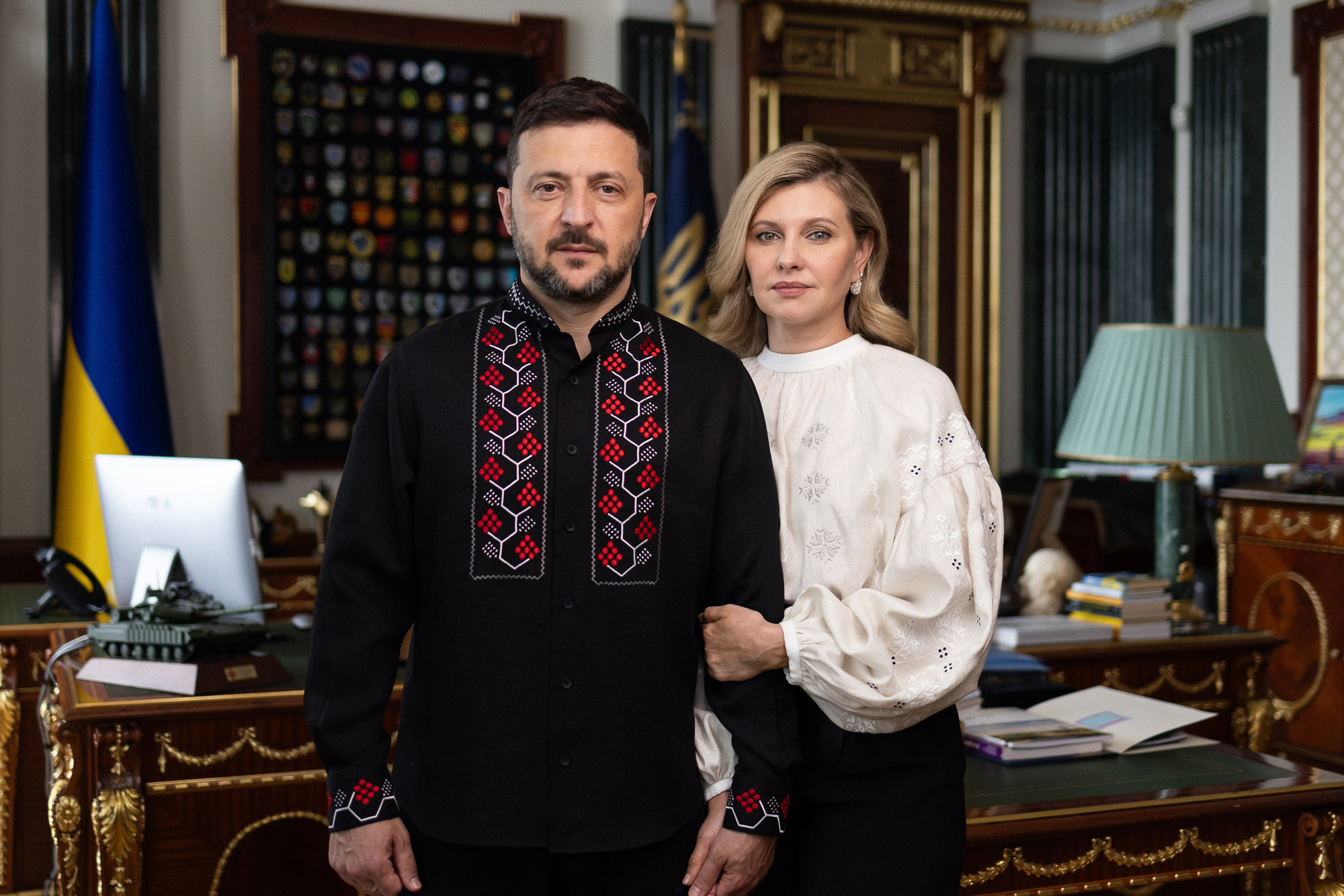 Володимир і Олена Зеленські привітали українців з Днем вишиванки і Днем сім'ї