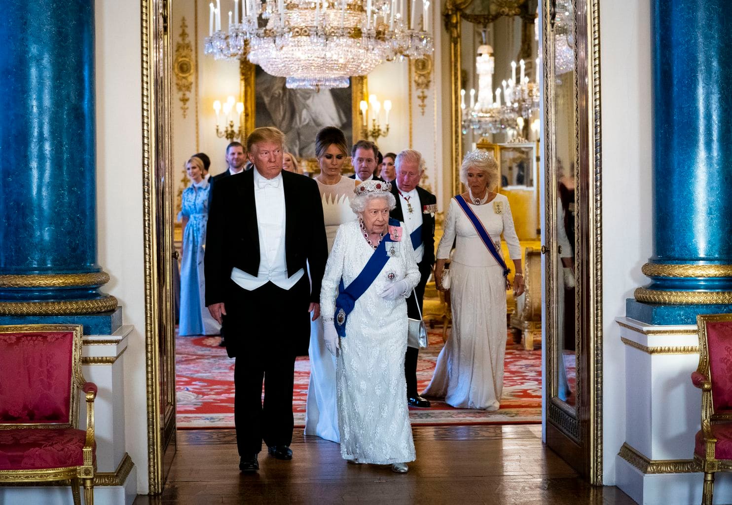 Британская королева Елизавета II и Президент США Трамп